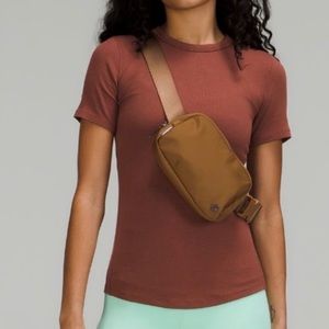 NWT Lululemon Everywhere Belt Bag Burnt Caramel